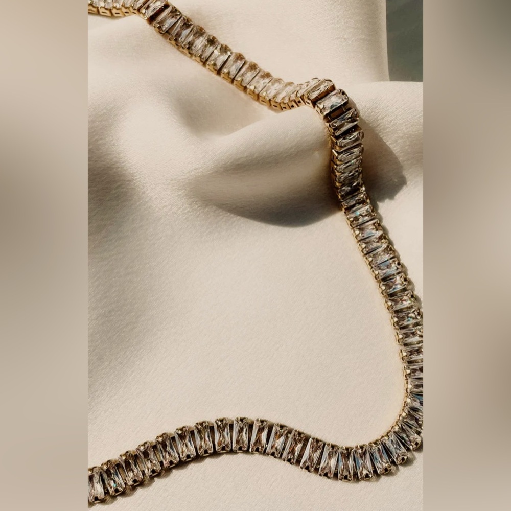 House of Highclere Necklace - HEYMAEVE